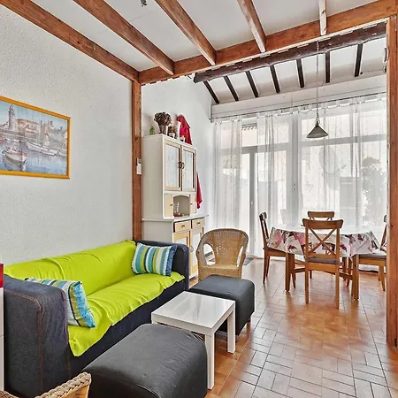 Apartament Charming Beachside Retreat In Agde
